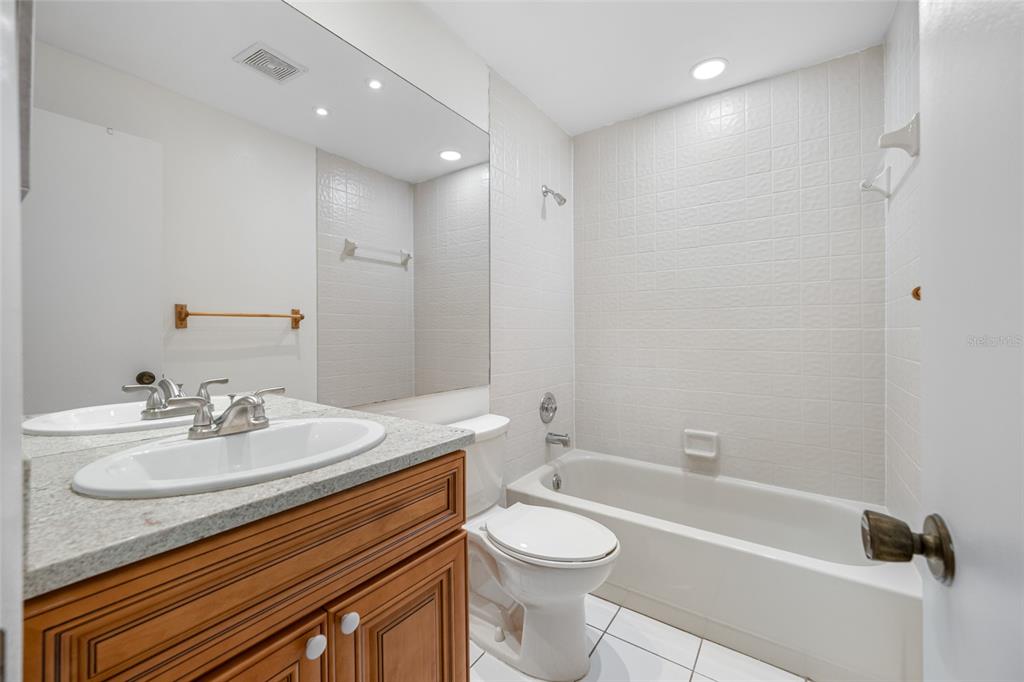 14778 Feather Cove Road Clearwater, FL 33762 - Photo 25 of 34