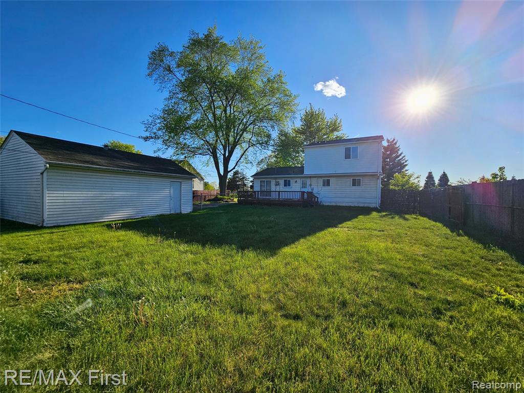47564 Ryan Road Utica, MI 48317 - Photo 3 of 20