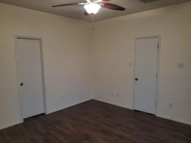 $1,900 | 14531 Morningside View Drive, Houston, TX 77047