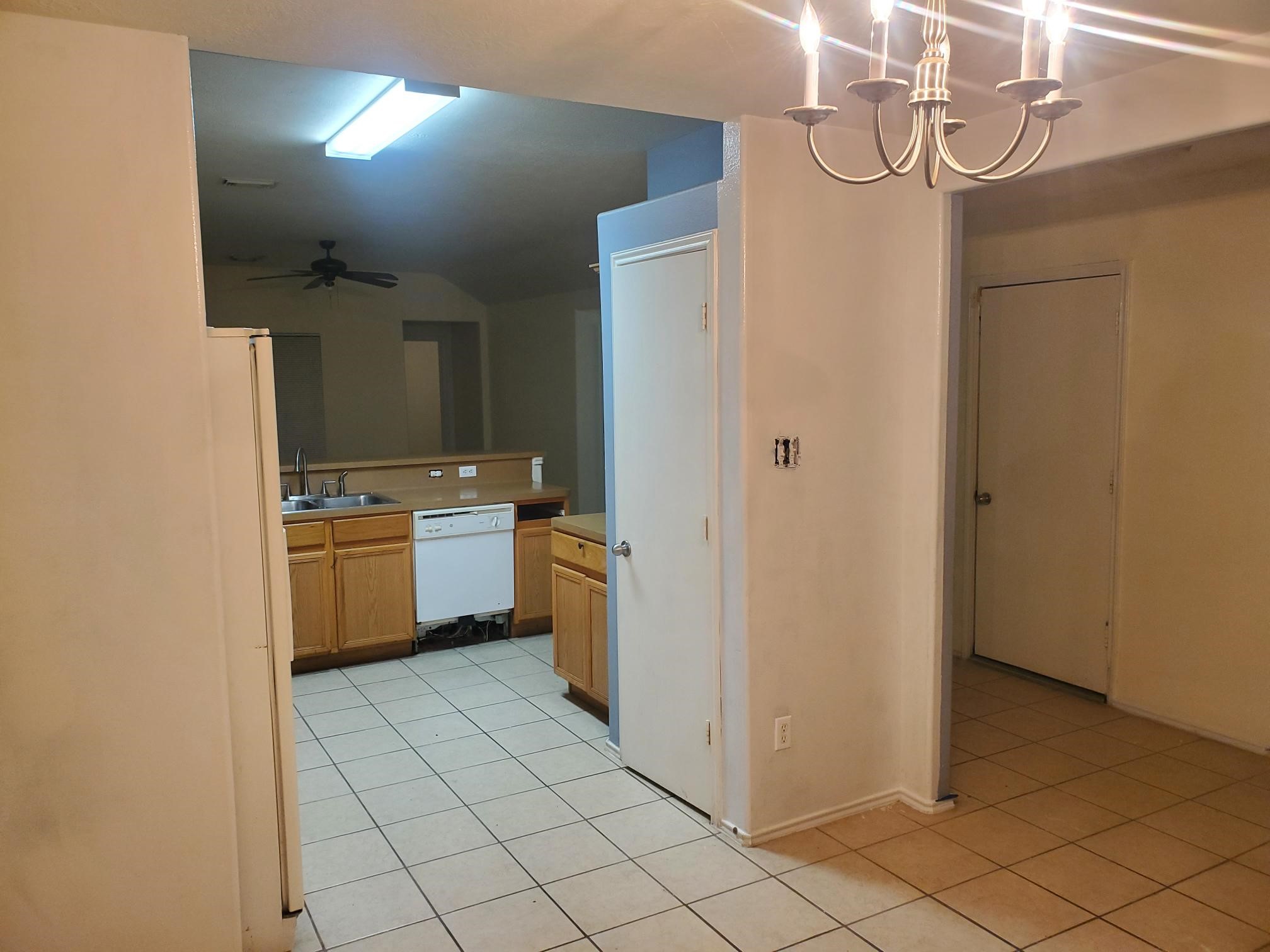 14531 Morningside View Drive Houston, TX 77047 - Photo 9 of 13