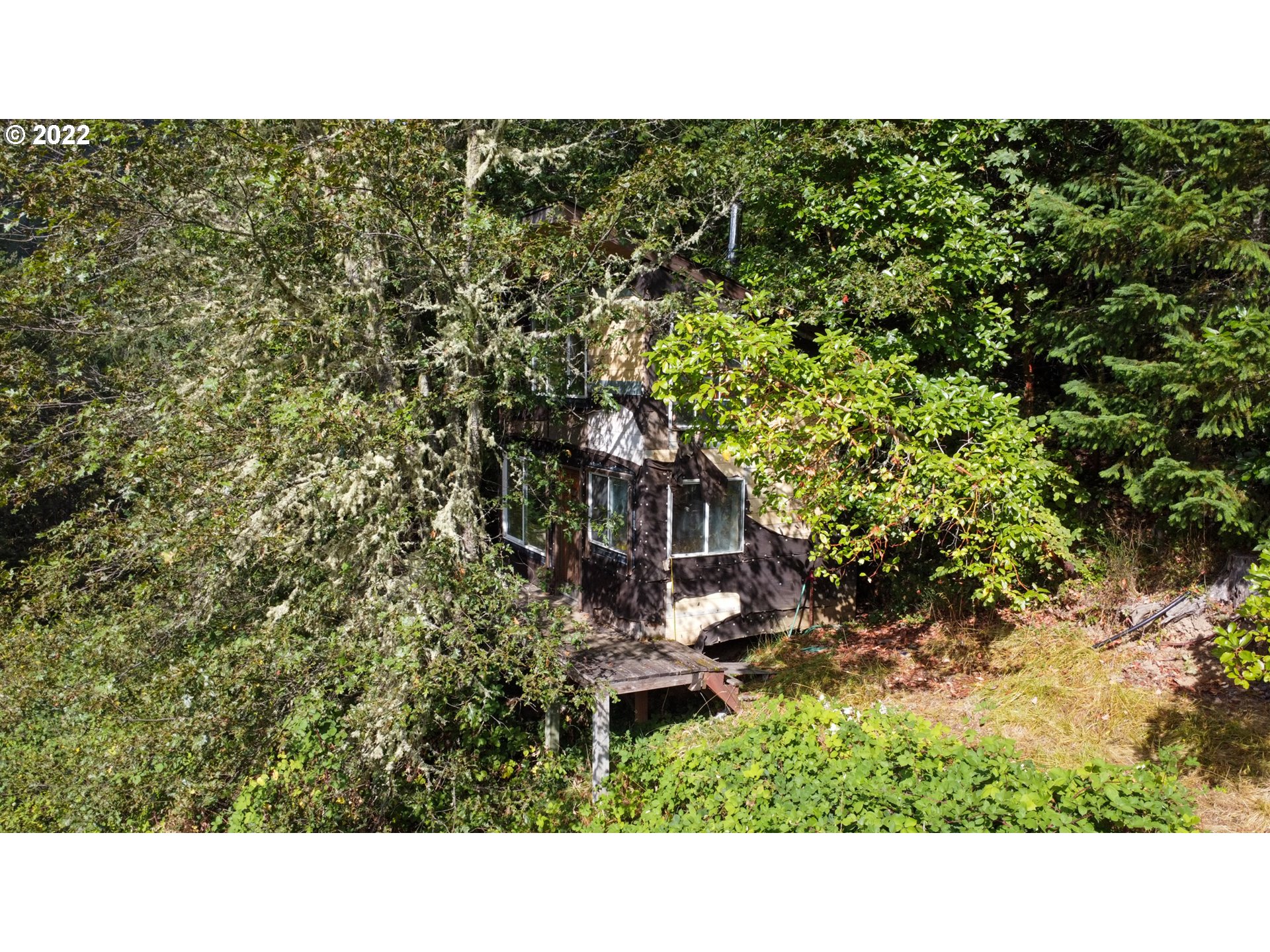 2763 Upper Smith River Road Drain, OR 97435 - Photo 14 of 24 Shed