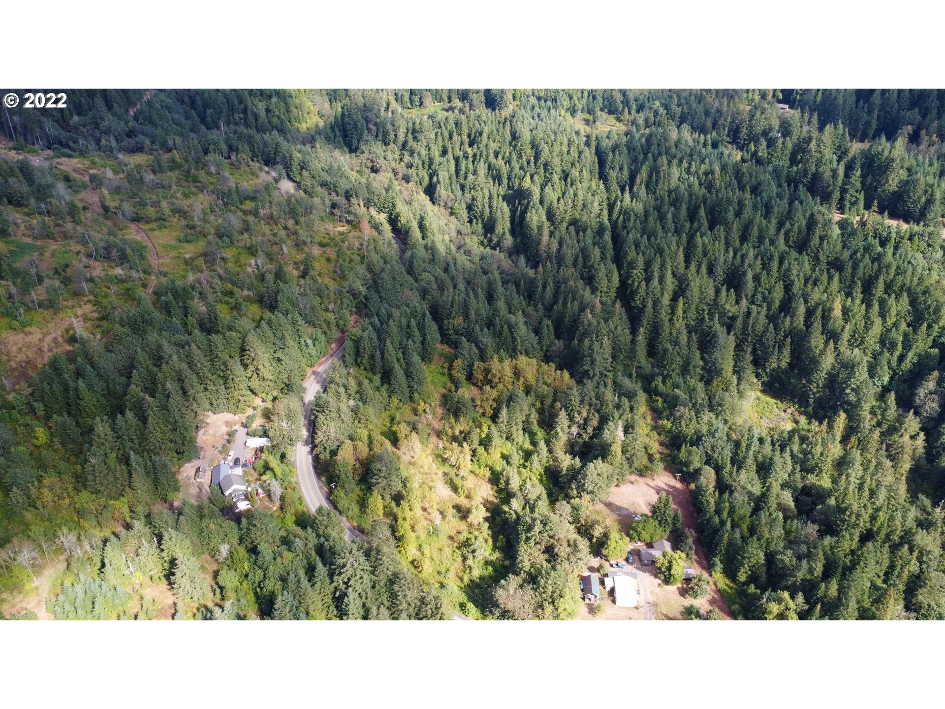 2763 Upper Smith River Road Drain, OR 97435 - Photo 22 of 24 Gallery Image 22