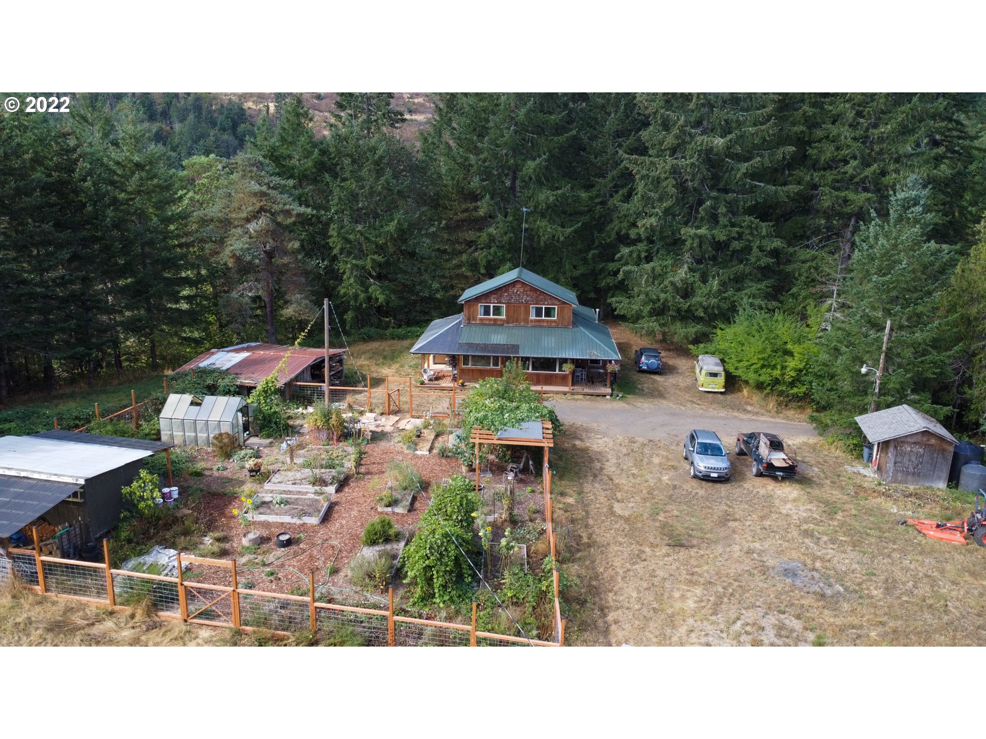 2763 Upper Smith River Road Drain, OR 97435 - Photo 6 of 24 Garden