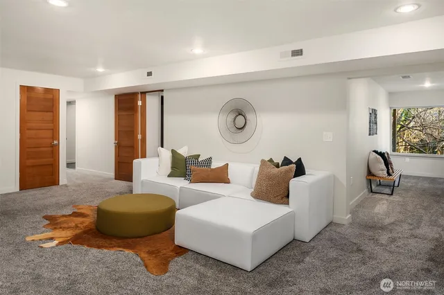 $1,399,000 | 3126 Northwest 91st Street, Seattle, WA 98117