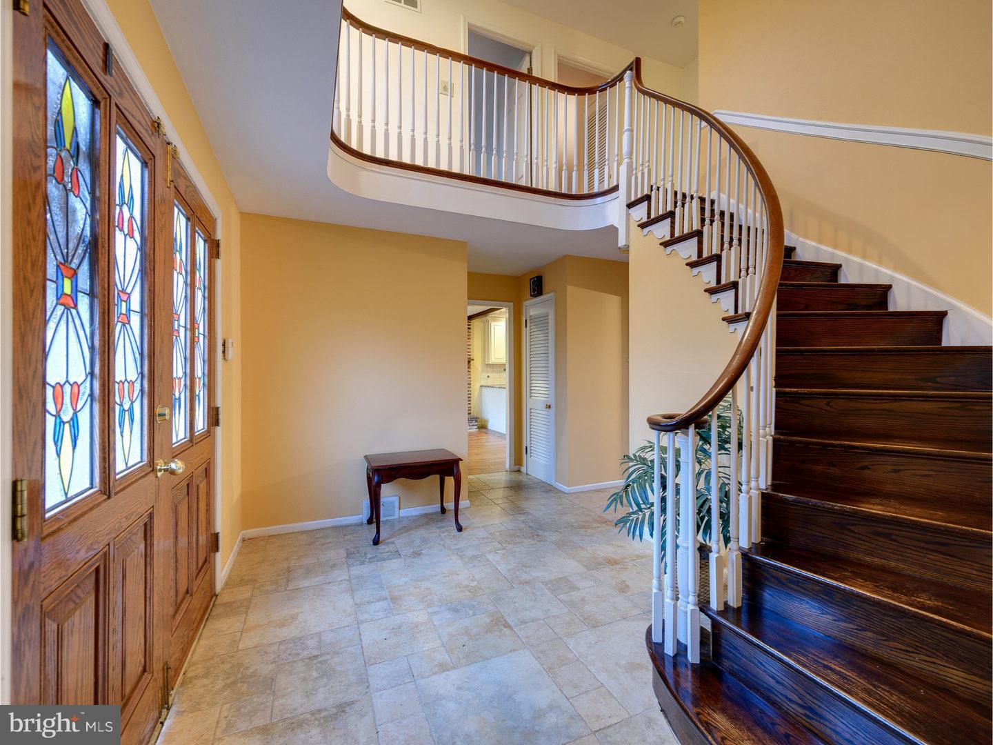 1960 Dog Kennel Road Media, PA 19063 - Photo 9 of 25 Foyer