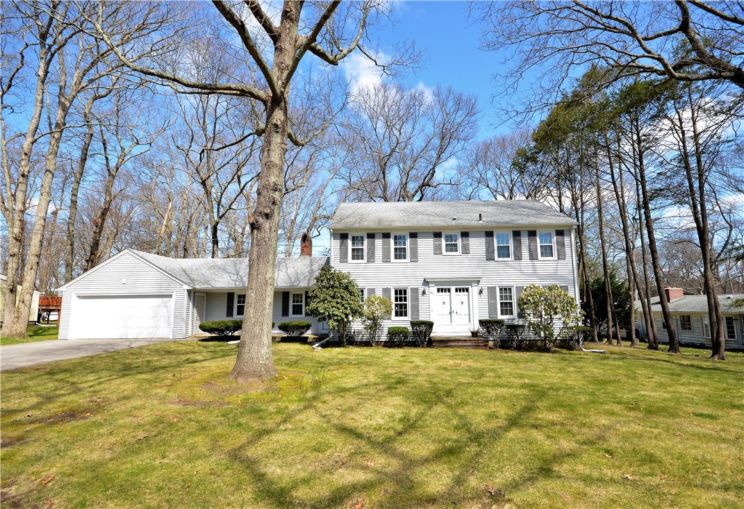 280 South Cobble Hill Road Warwick, RI 02886 - Photo 1 of 38 Gallery Image 1