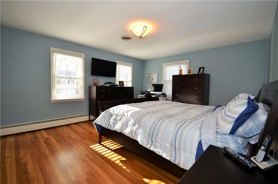 280 South Cobble Hill Road Warwick, RI 02886 - Photo 35 of 38 Gallery Image 35