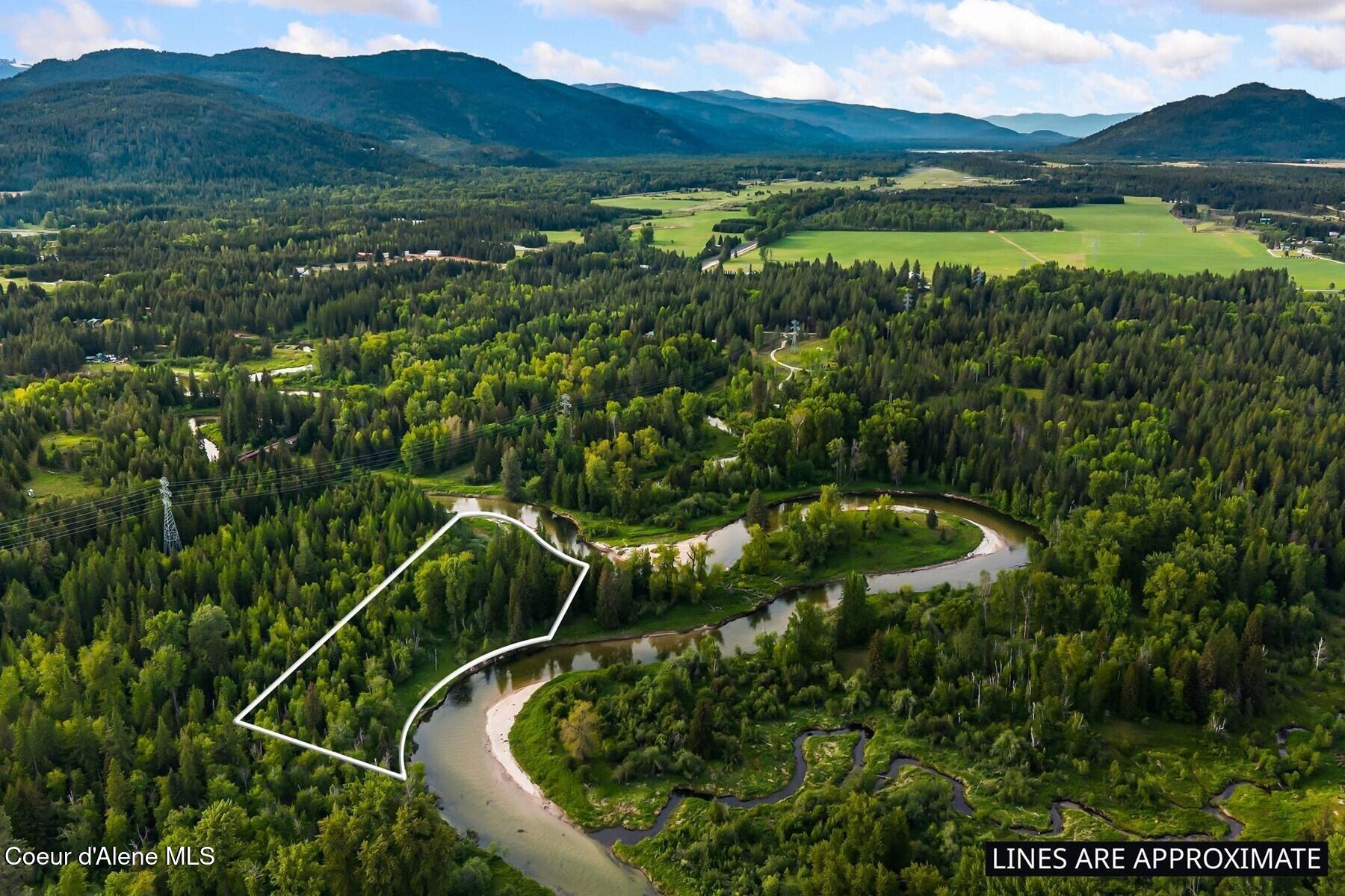 446 Hummingbird Drive Sandpoint, ID 83864 - Photo 10 of 95 Aerial