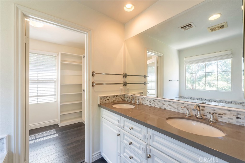 185 Pathway Irvine, CA 92618 - Photo 27 of 45