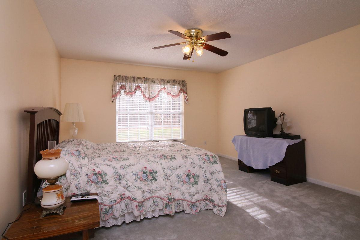 101 Moray Drive Raleigh, NC 27613 - Photo 14 of 25 Photo 14