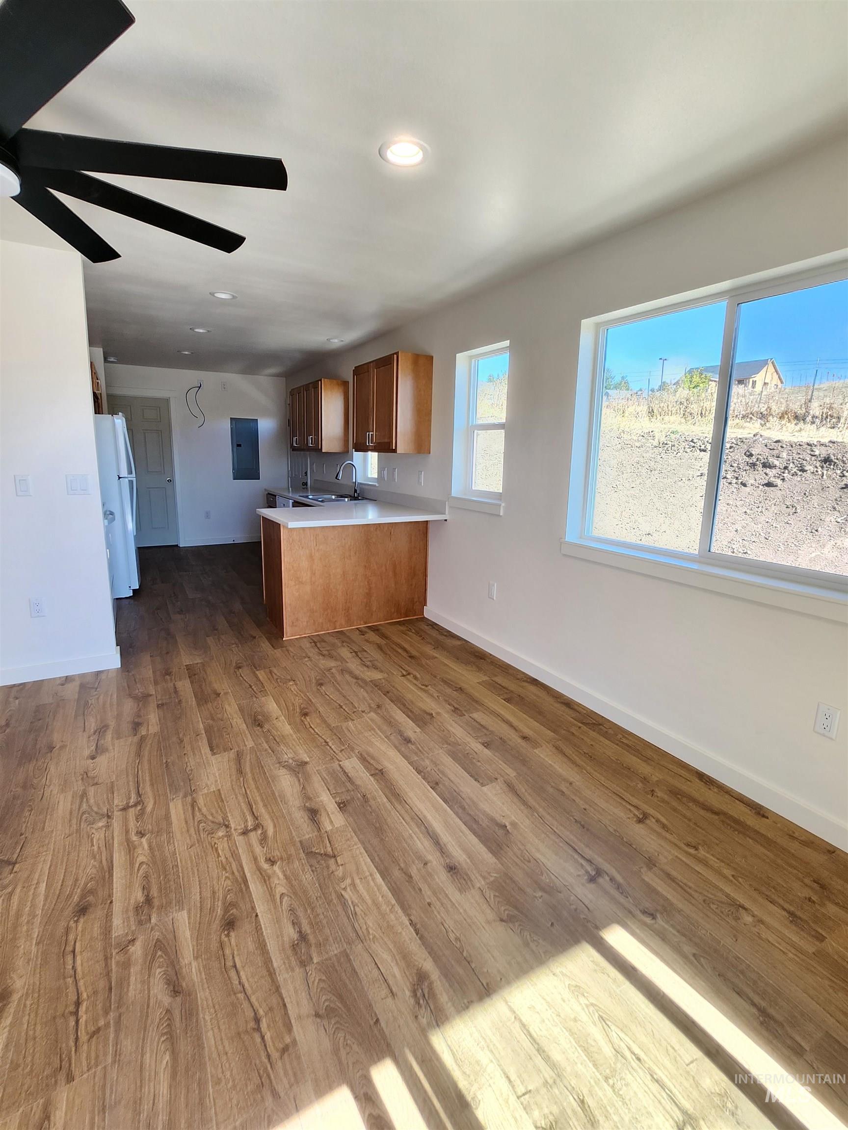 433 Powers Avenue Moscow, ID 83843 - Photo 3 of 14