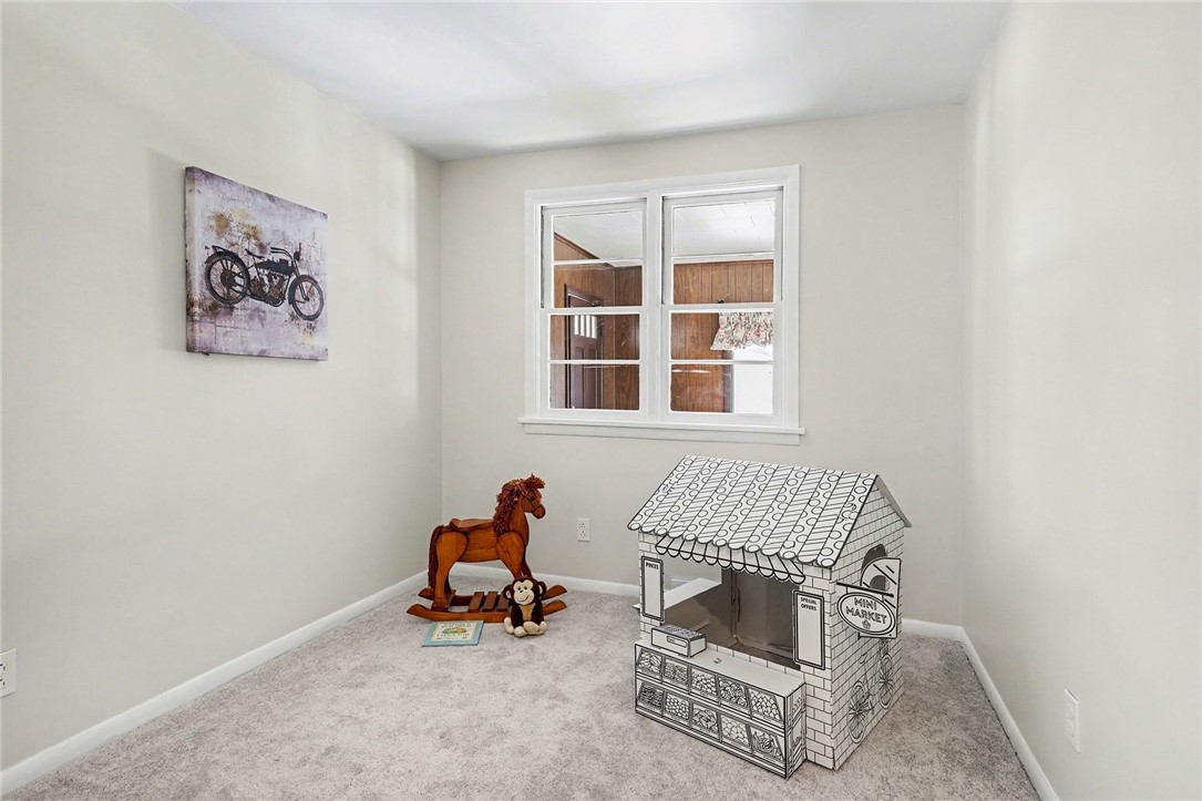 45 Studley Street Rochester, NY 14616 - Photo 12 of 25