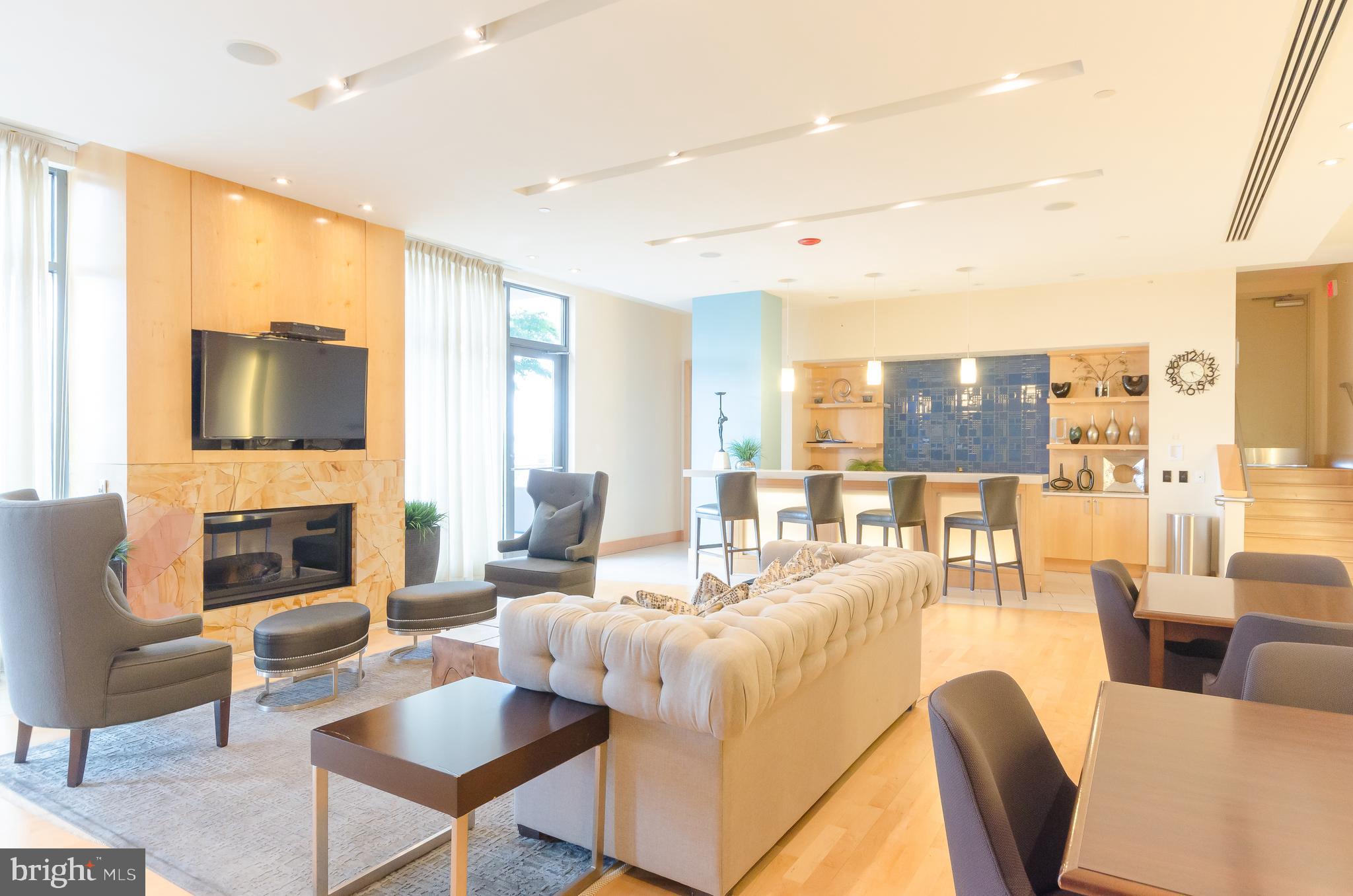 440 L Street Northwest, Unit 902 Washington, DC 20001 - Photo 2 of 25
