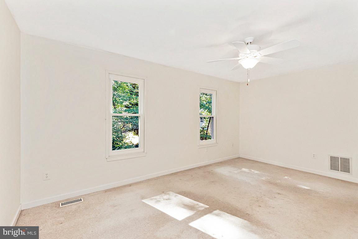 1552 Ritchie Lane Annapolis, MD 21401 - Photo 22 of 32 Master Bedroom 1