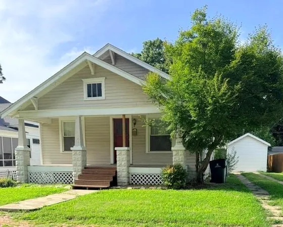 $125,000 | 704 West 2nd Street, Pittsburg, KS 66762
