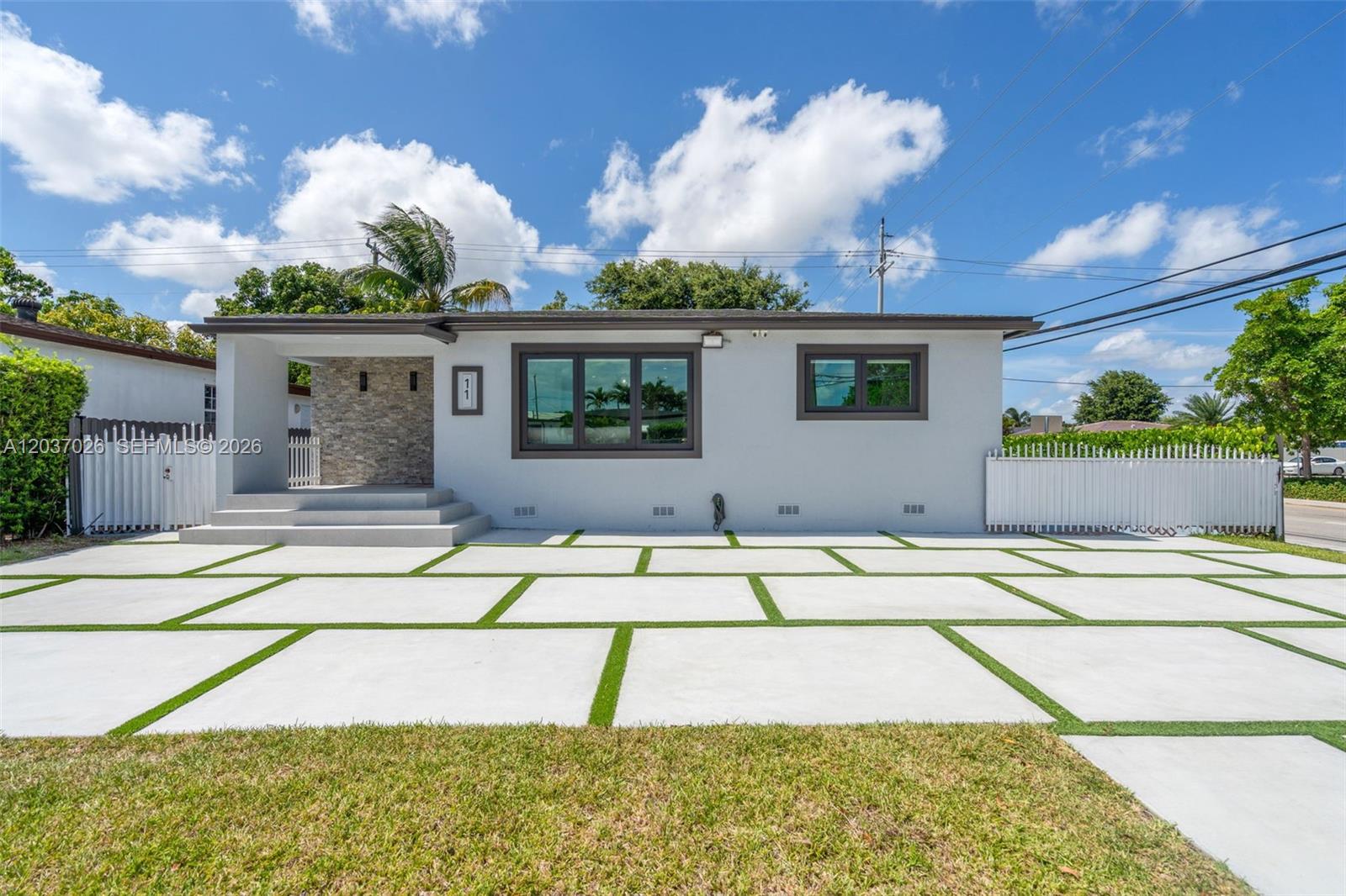 11 West 59th Street Hialeah, FL 33012 - Photo 2 of 38