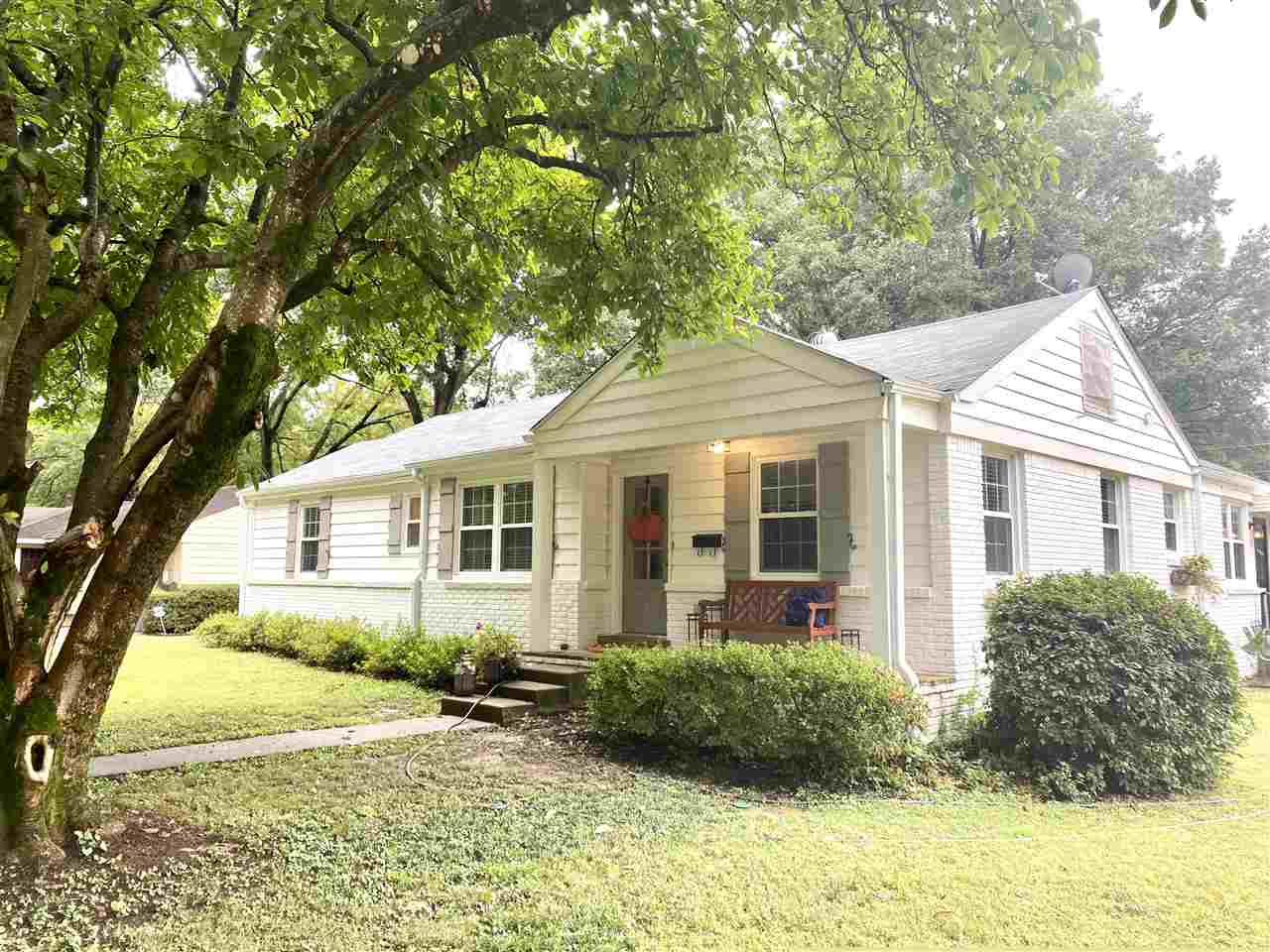 1031 Marcia Road Memphis, TN 38117 - Photo 2 of 25