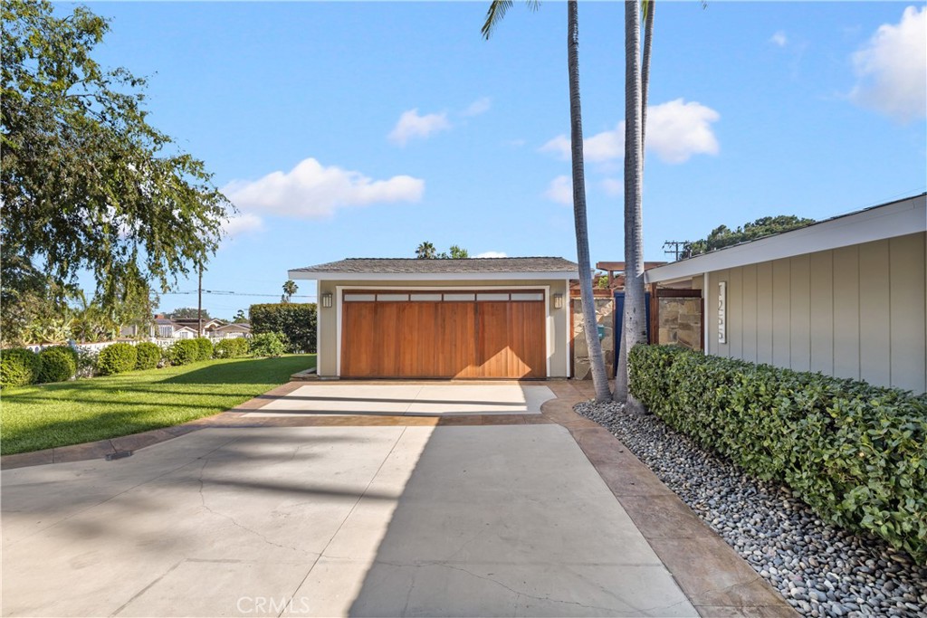 1255 Hastings Ranch Drive Pasadena, CA 91107 - Photo 11 of 77