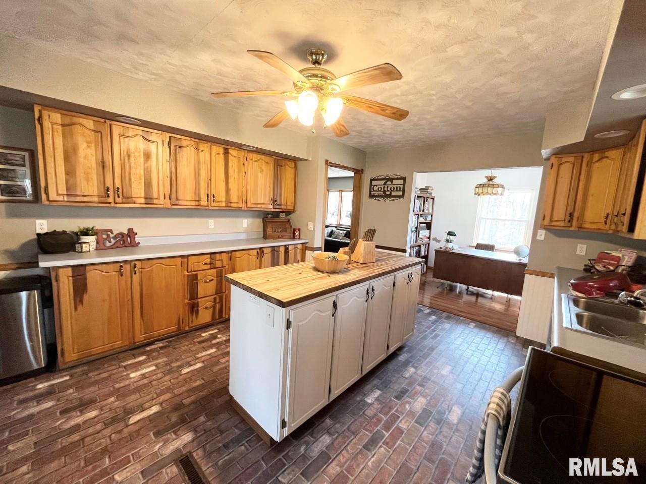 1551 Logan Hollow Road Ava, IL 62907 - Photo 6 of 18