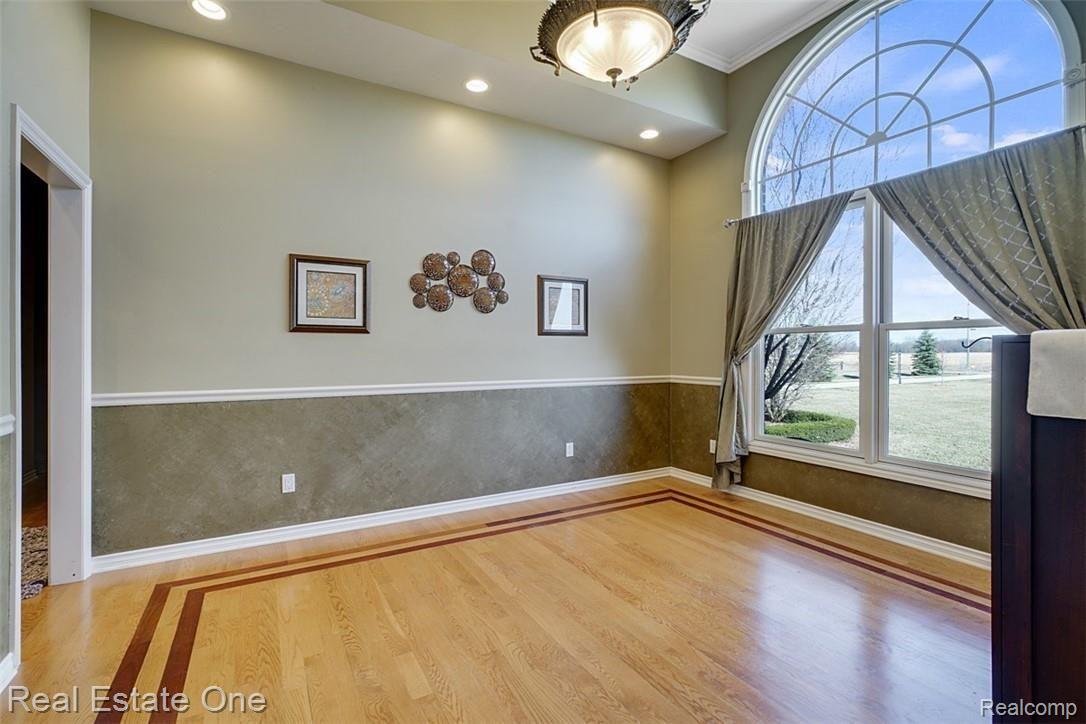 22740 30 Mile Road Ray, MI 48096 - Photo 13 of 43 Dining.jpg