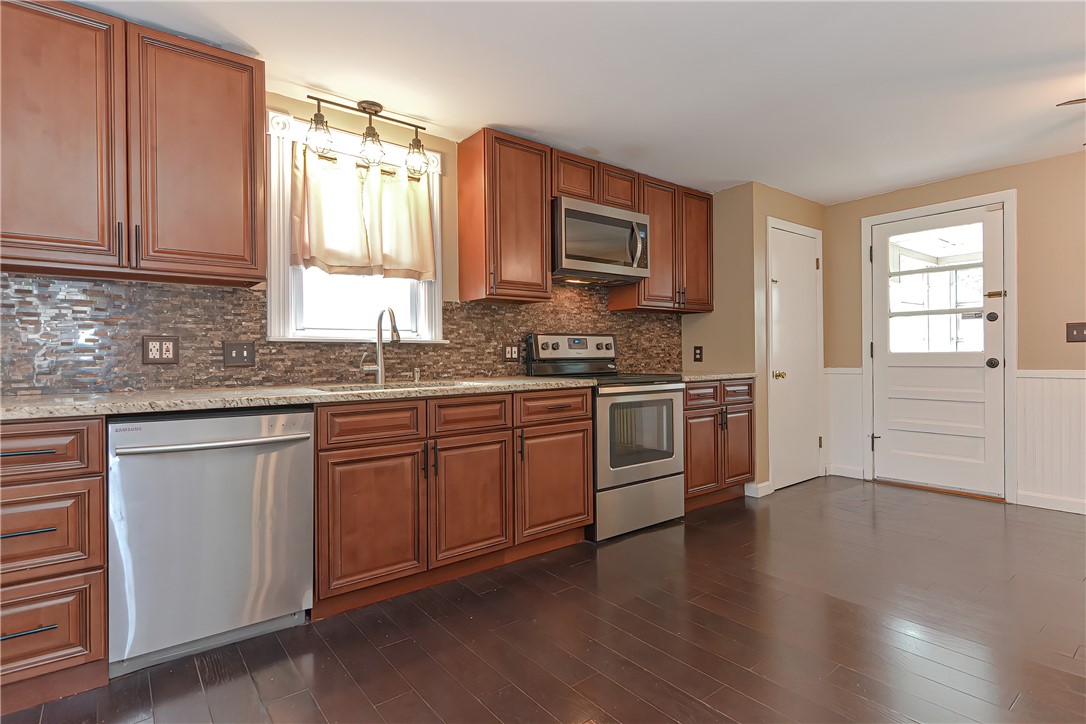 190 Power Road Pawtucket, RI 02860 - Photo 10 of 31 Gallery Image 10