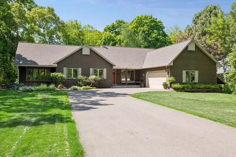 $849,900 | 4400 Shady Lane, Mound, MN 55364