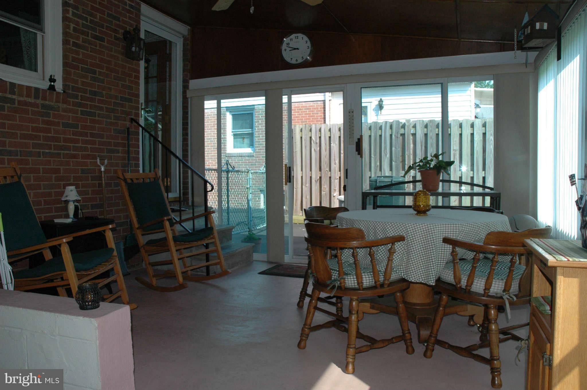 344 George Avenue Baltimore, MD 21221 - Photo 6 of 18 Family Room