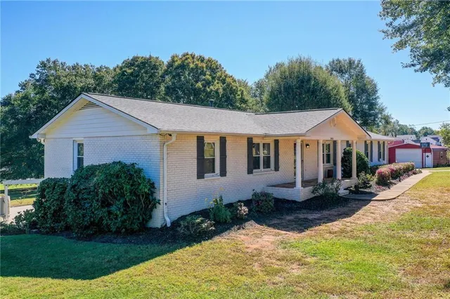 $625,600 | 3415 Trickum Road, Woodstock, GA 30188