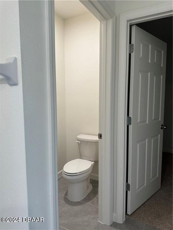 139 Empire Terrace Sebastian, FL 32958 - Photo 24 of 31 a bathroom with a toilet