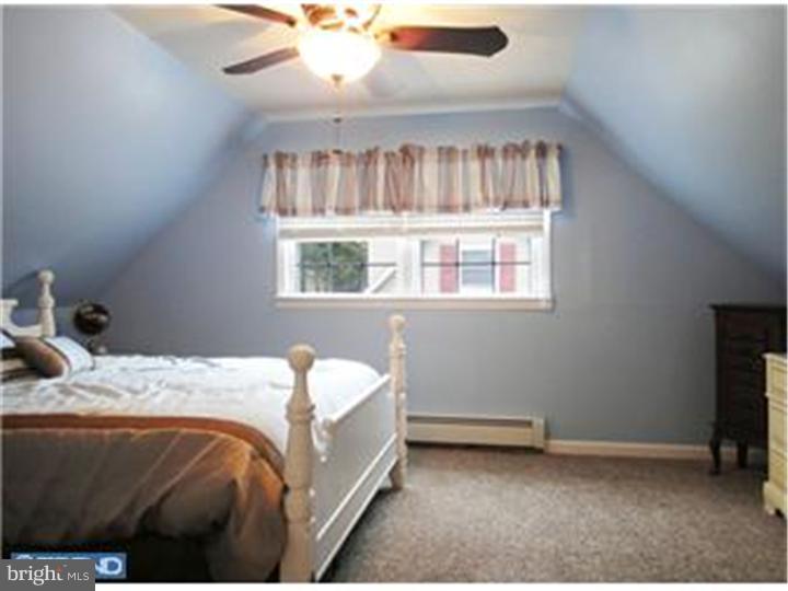 9 Canary Road Levittown, PA 19057 - Photo 15 of 22