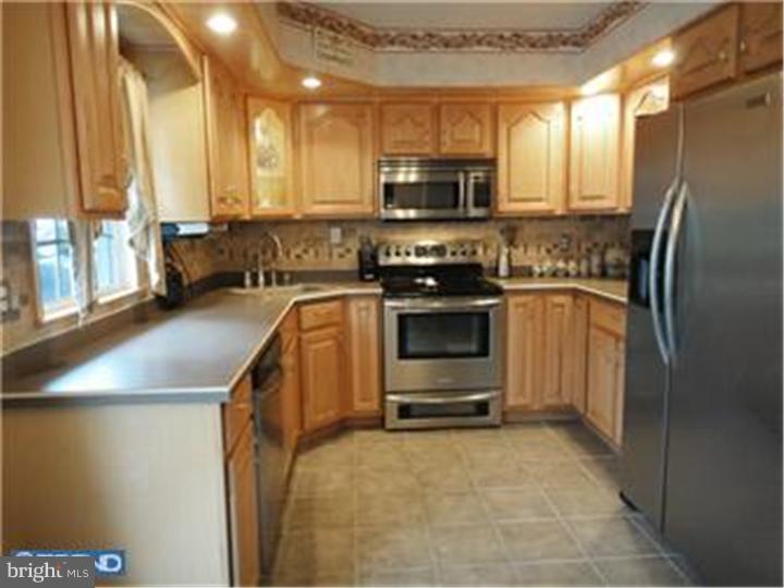 9 Canary Road Levittown, PA 19057 - Photo 7 of 22