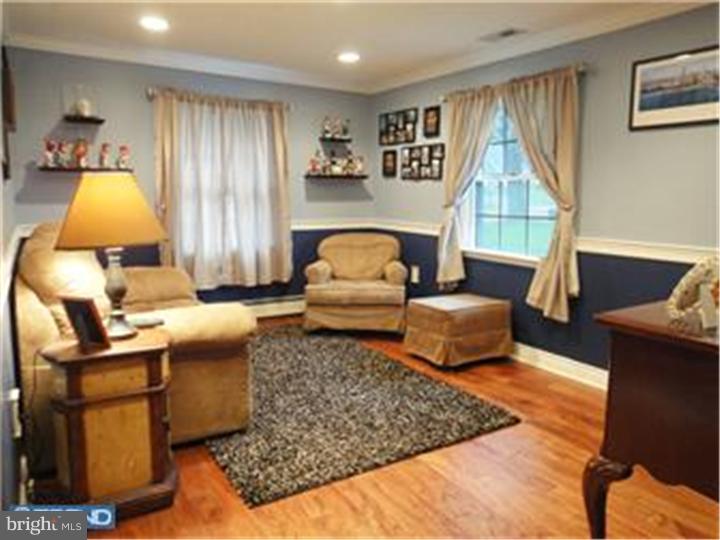 9 Canary Road Levittown, PA 19057 - Photo 10 of 22