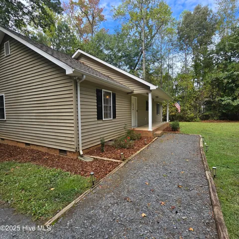 $237,500 | 440 Troy Candor Road, Troy, NC 27371