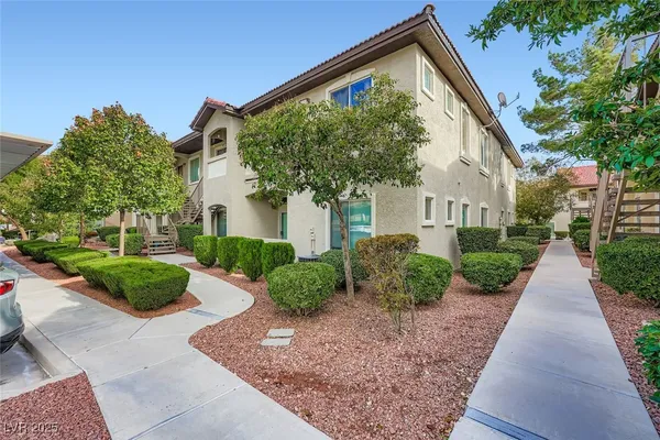 $275,000 | 3350 Cactus Shadow Street, Unit 203, Las Vegas, NV 89129