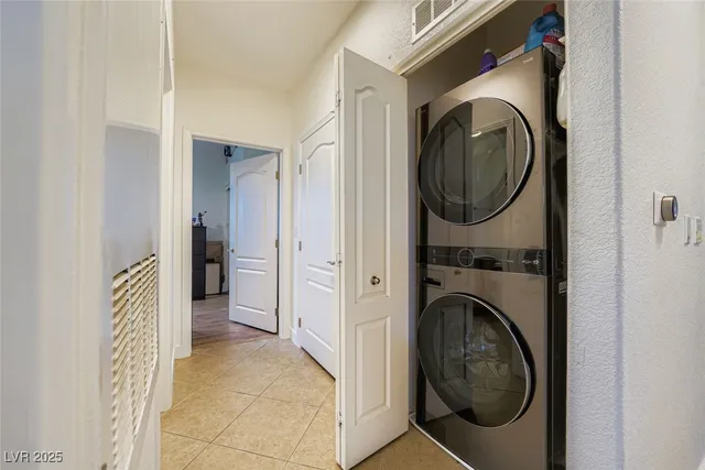 $280,000 | 3350 Cactus Shadow Street, Unit 203, Las Vegas, NV 89129