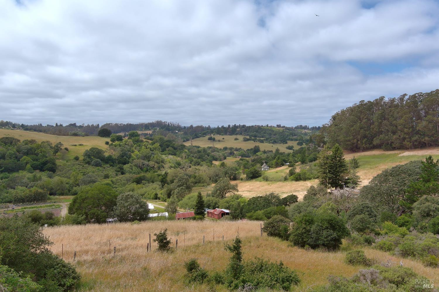 2930 Thorn Road Sebastopol, CA 95472 - Photo 12 of 26