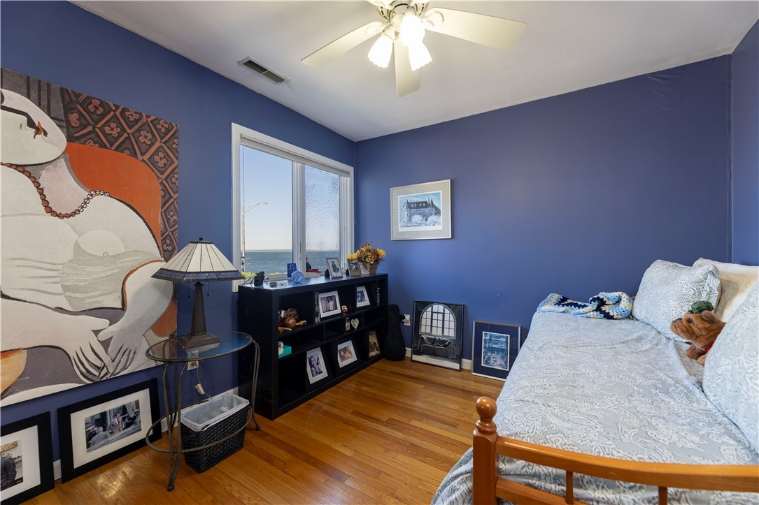 121 Ocean Road Narragansett, RI 02882 - Photo 31 of 36 Gallery Image 31