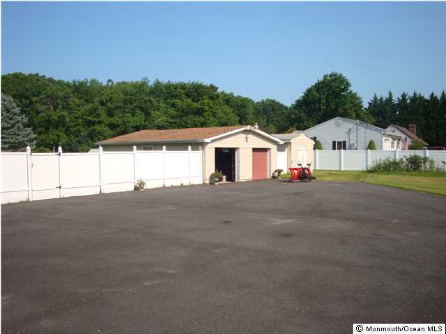 100 Cedar Swamp Road Jackson, NJ 08527 - Photo 2 of 17 Additional Photo