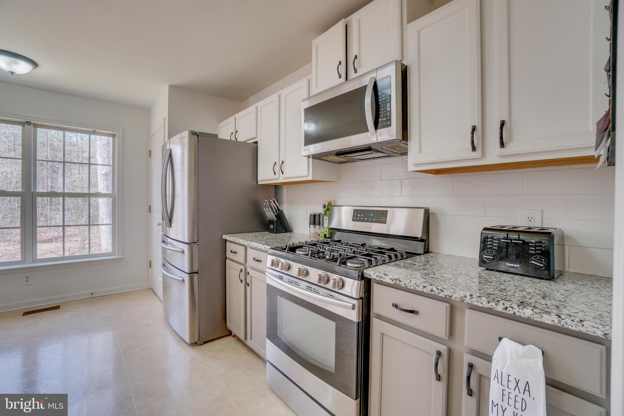 10 Ridgeway Road Stafford, VA 22556 - Photo 12 of 46 Gas Stove