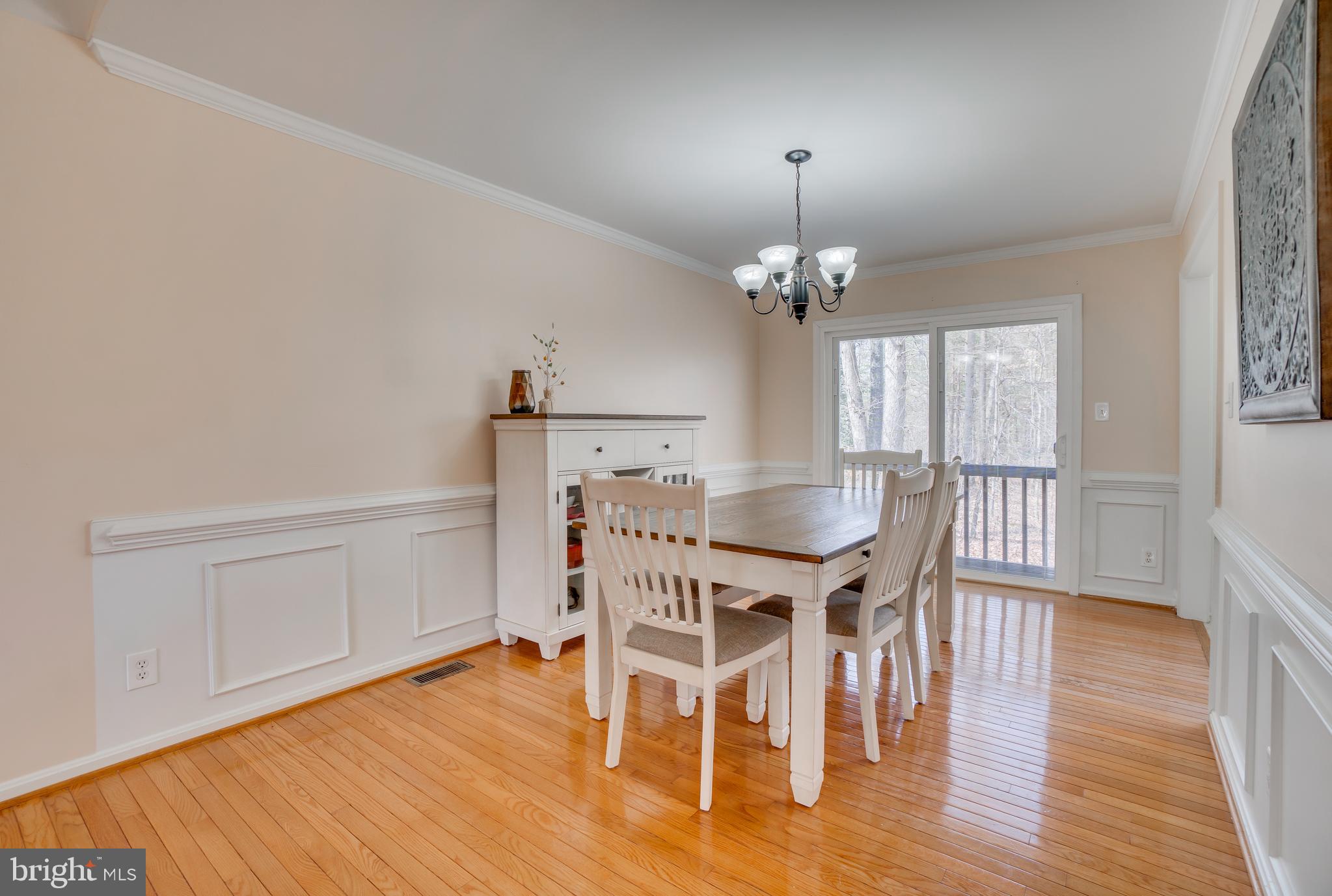 10 Ridgeway Road Stafford, VA 22556 - Photo 16 of 46 Dining Room w/ hardwoods!