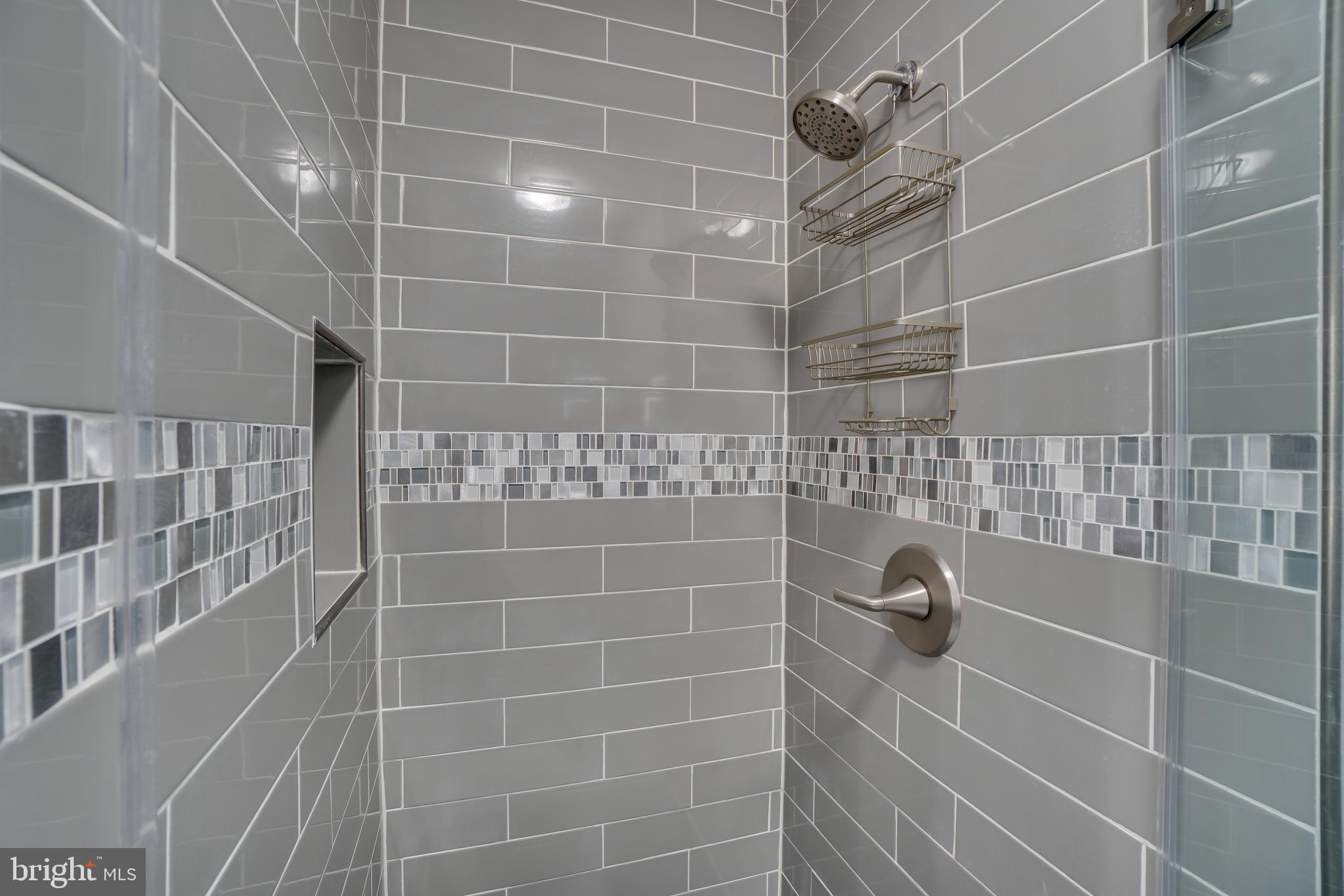 10 Ridgeway Road Stafford, VA 22556 - Photo 24 of 46 Tiled shower
