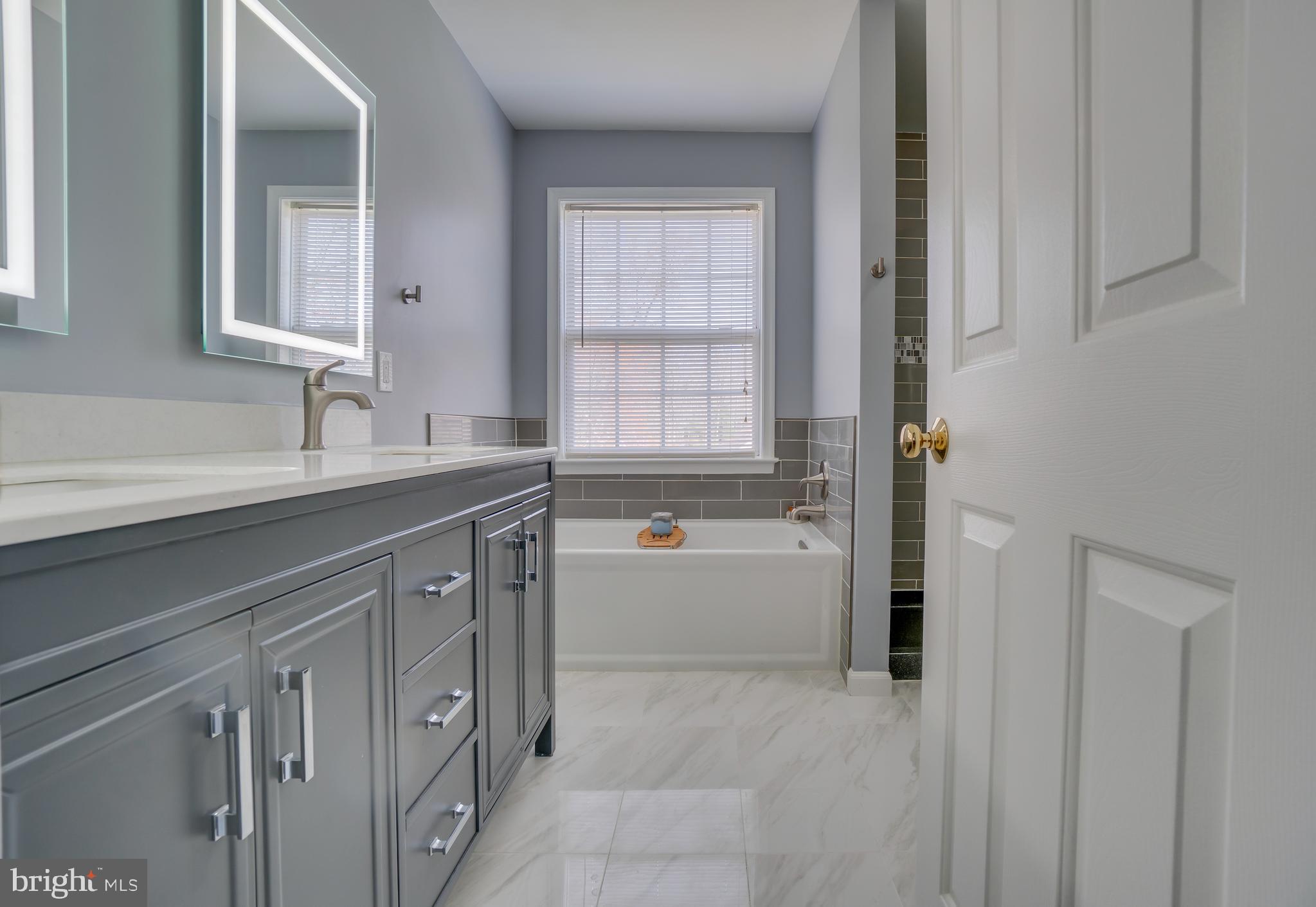10 Ridgeway Road Stafford, VA 22556 - Photo 27 of 46 12x12 stunning floor tile