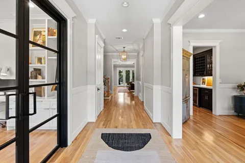 $1,350,000 | 1013 Martin Street, Houston, TX 77018