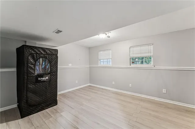 $385,000 | 571 West Northview Street, Olathe, KS 66061