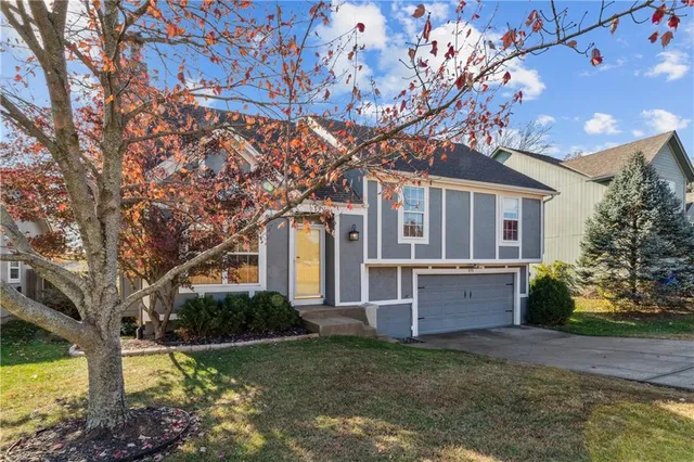 $375,000 | 571 West Northview Street, Olathe, KS 66061