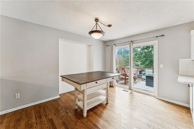 $385,000 | 571 West Northview Street, Olathe, KS 66061