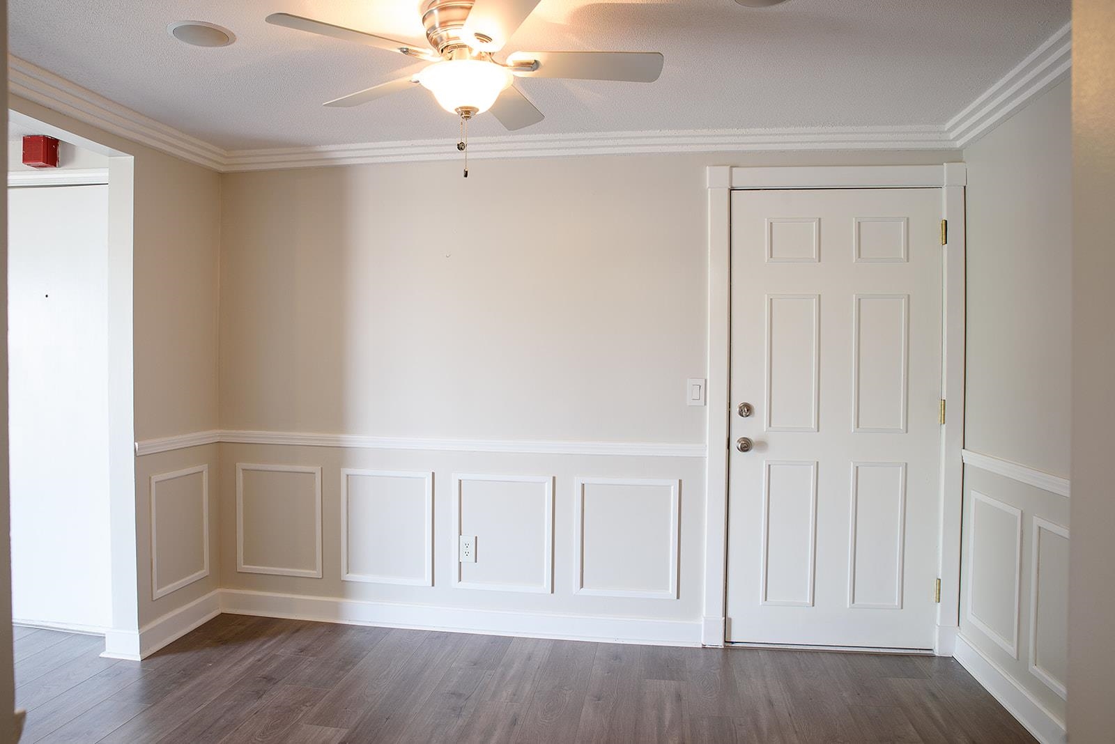 110 English Village Road, Unit 301 Manchester, NH 03102 - Photo 5 of 15 Gallery Image 5