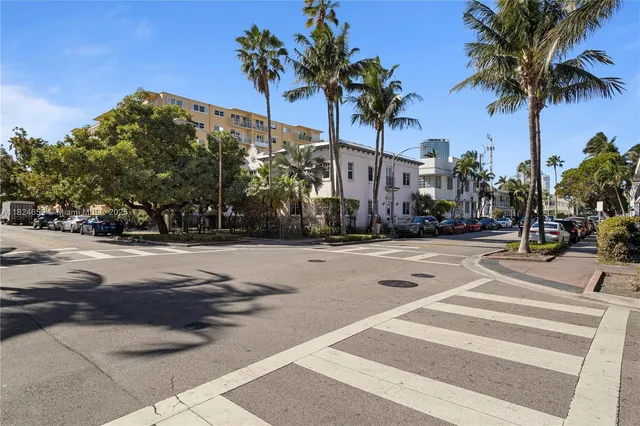 a view of a multi story building