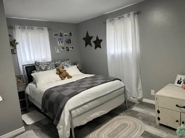 $369,000 | 560 Hillcrest Way, Green River, WY 82935