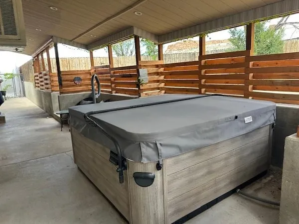 $369,000 | 560 Hillcrest Way, Green River, WY 82935